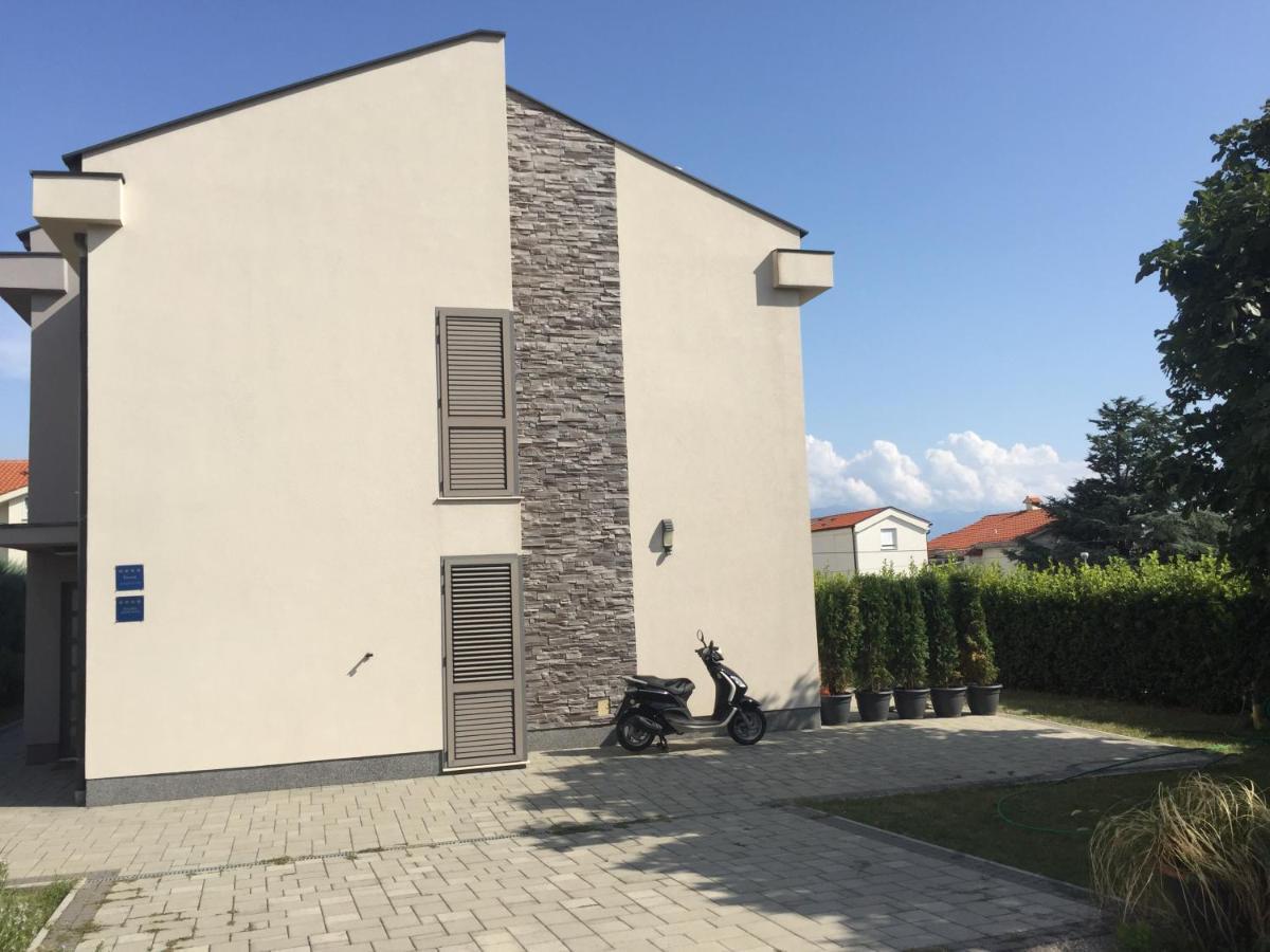 Apartments Santis10 Baska  Ngoại thất bức ảnh