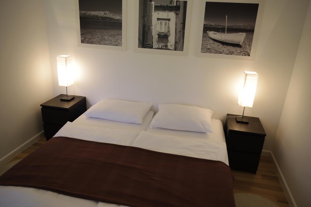 Apartments Santis10 Baska  Ngoại thất bức ảnh