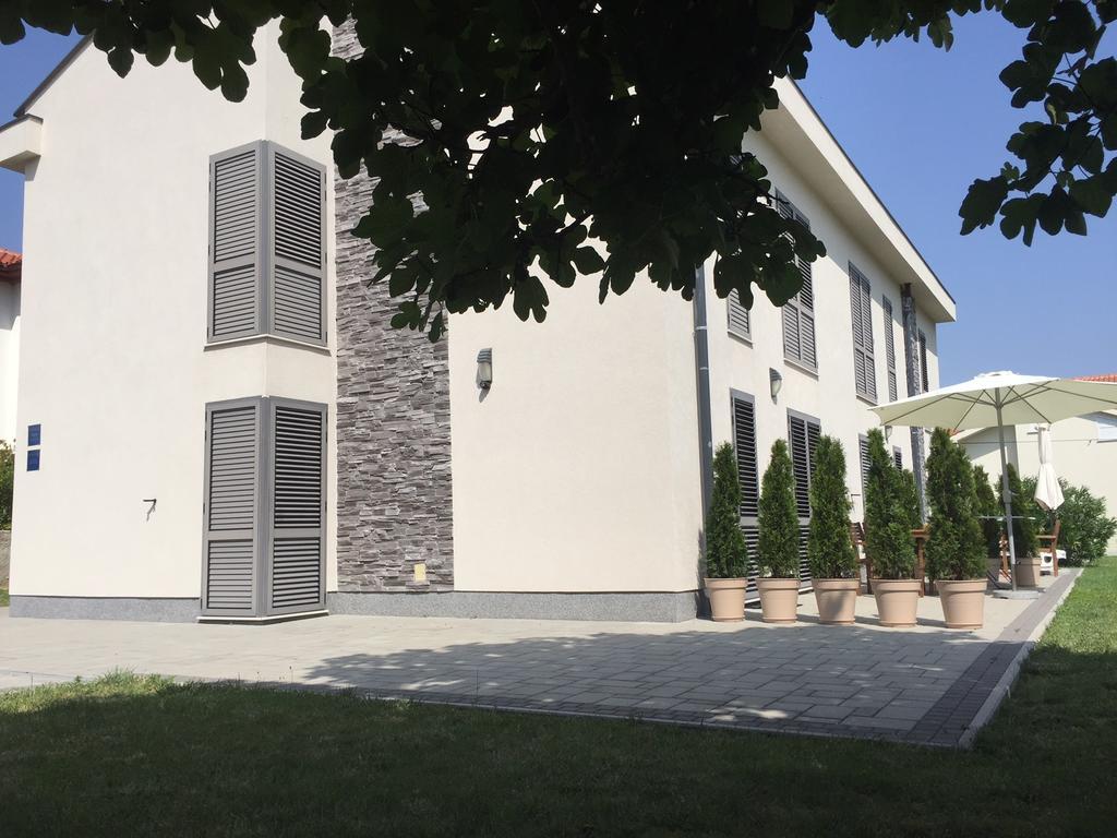 Apartments Santis10 Baska  Ngoại thất bức ảnh